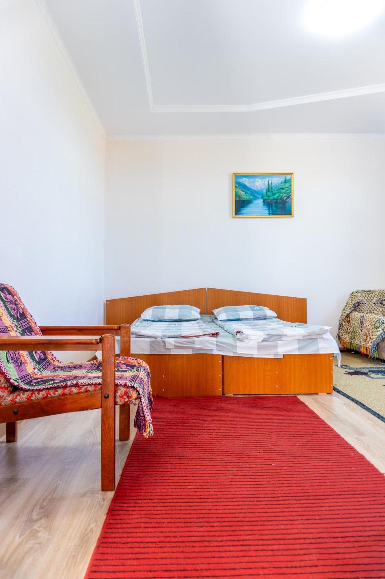 Svetlana Guest House Bokonbayevo Luaran gambar