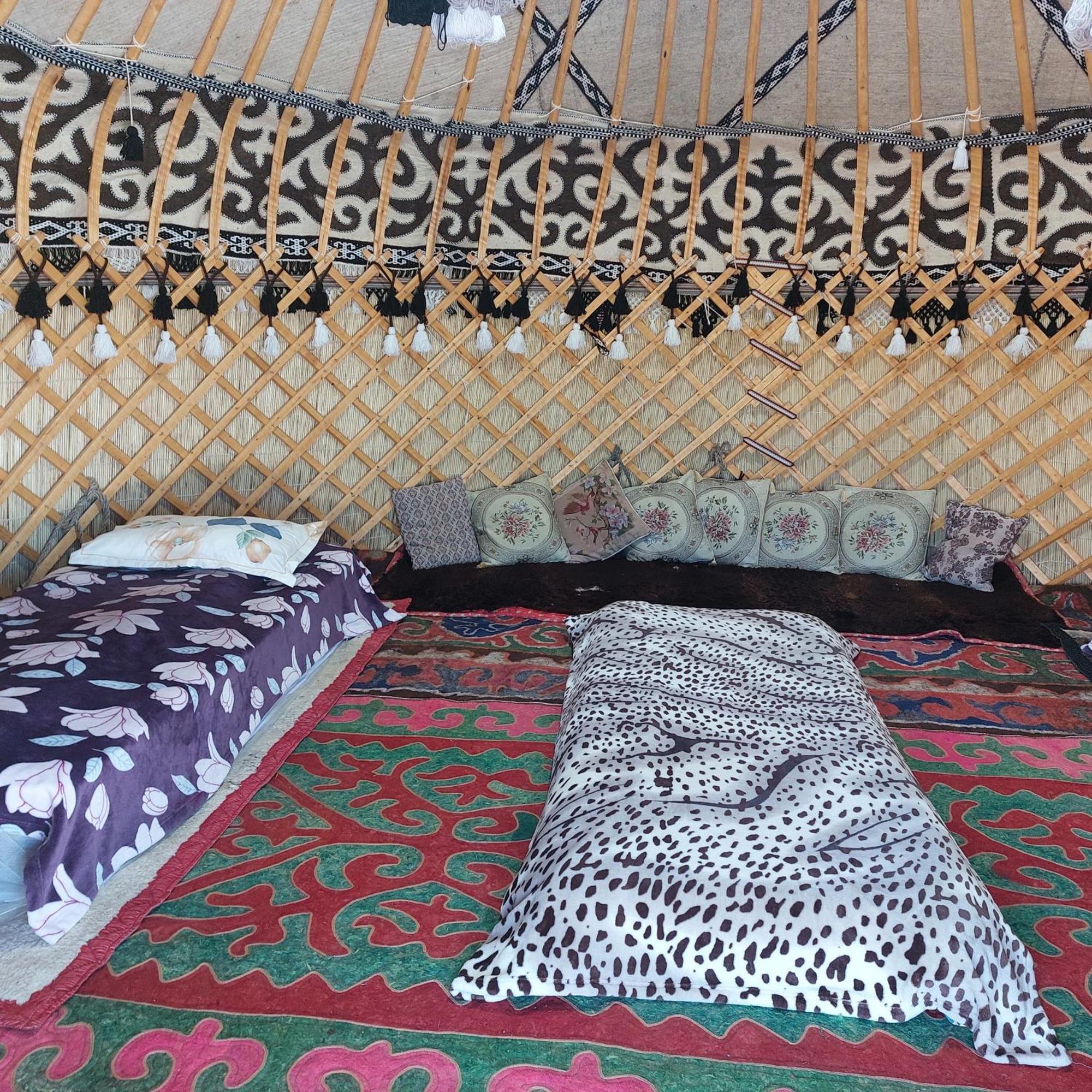 Svetlana Guest House Bokonbayevo Luaran gambar